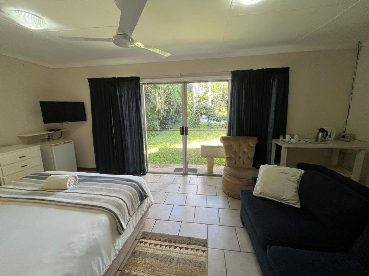 The Guest House Pongola Exterior photo