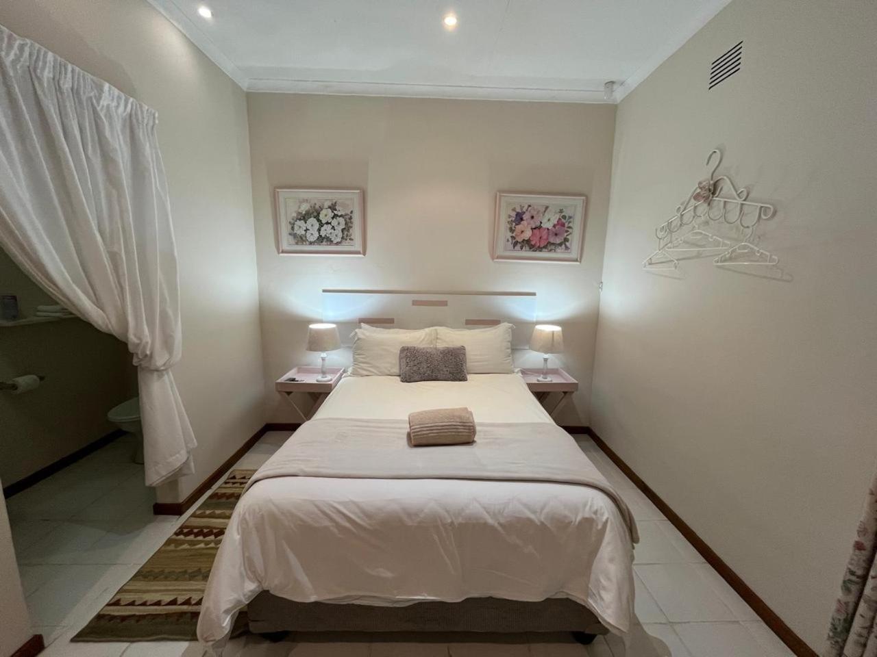 The Guest House Pongola Exterior photo